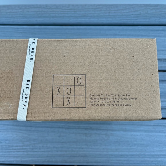 RAE DUNN Ceramic Tic-Tac-Toe Game Set - Picture 6 of 9
